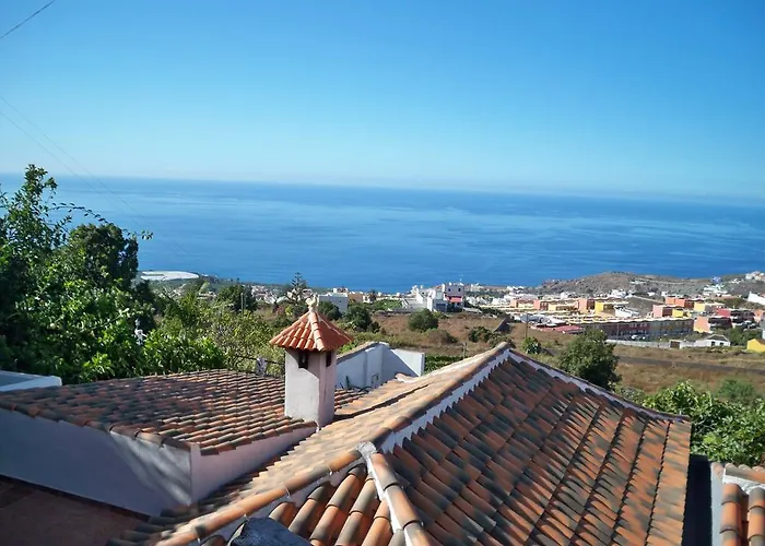 Rural House With Natural Cave 伊科德·德·洛斯·维诺斯