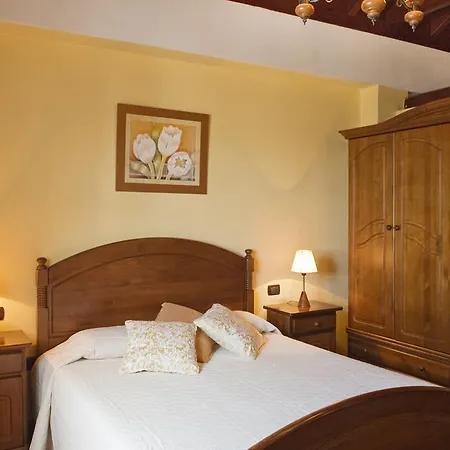 別荘 Rural House With Natural Cave