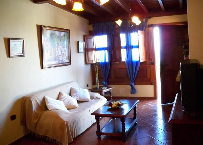 Ferienhaus Rural House With Natural Cave Icod De Los Vinos