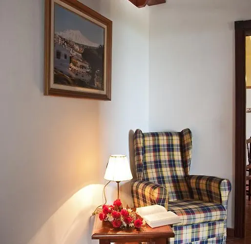 Rural House With Natural Cave Icod De Los Vinos